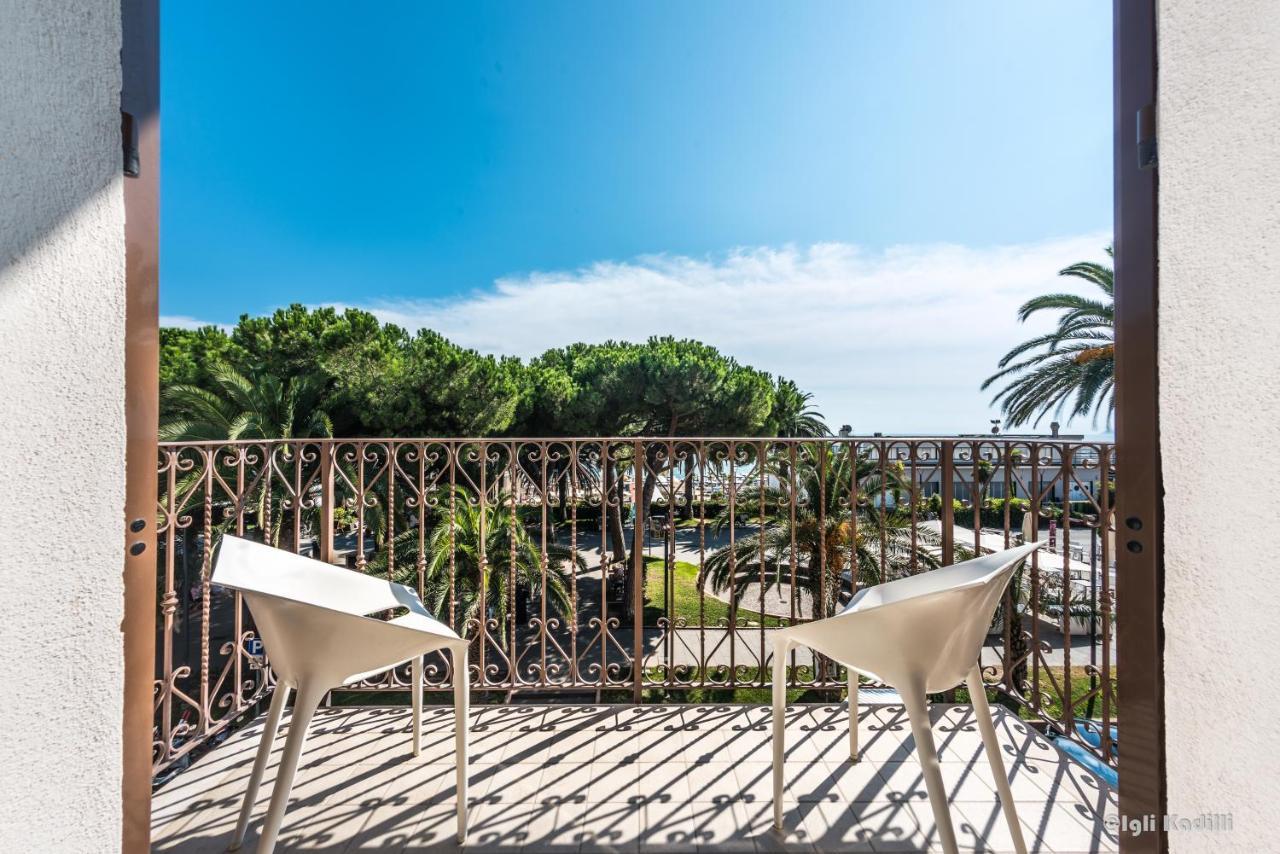 Hotel San Pietro Palace Finale Ligure Bagian luar foto